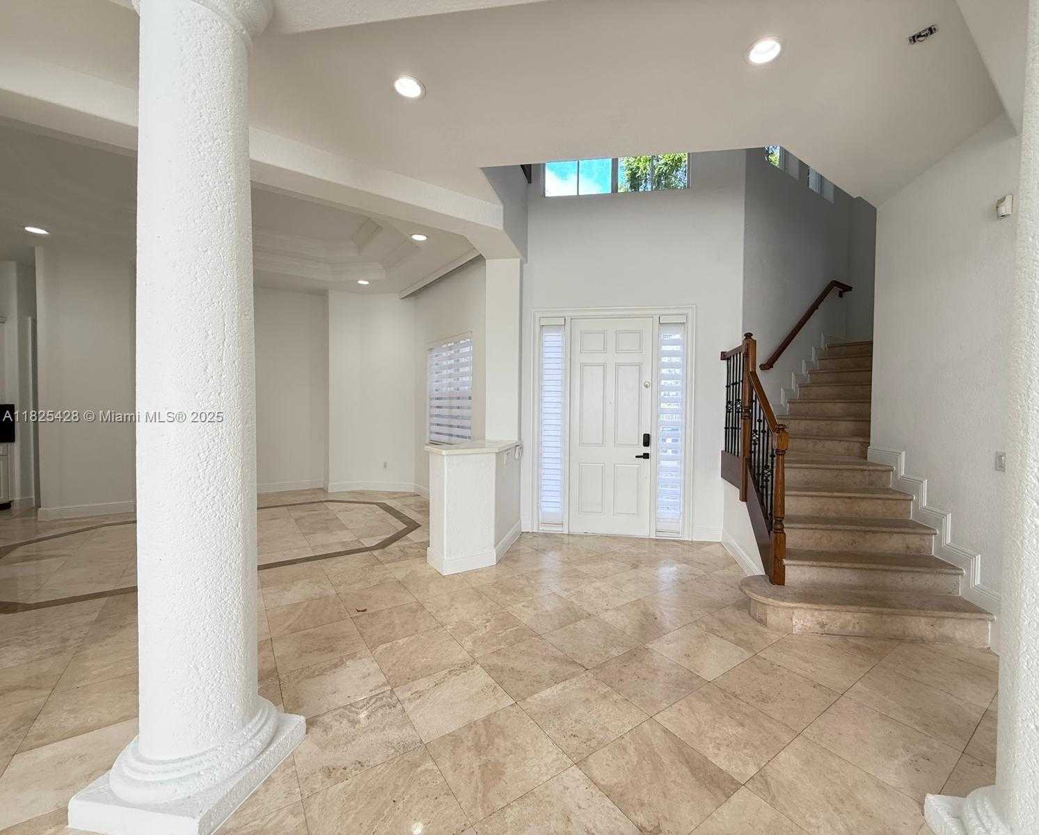 Small Image of 996 SANIBEL DR, Hollywood Number 43