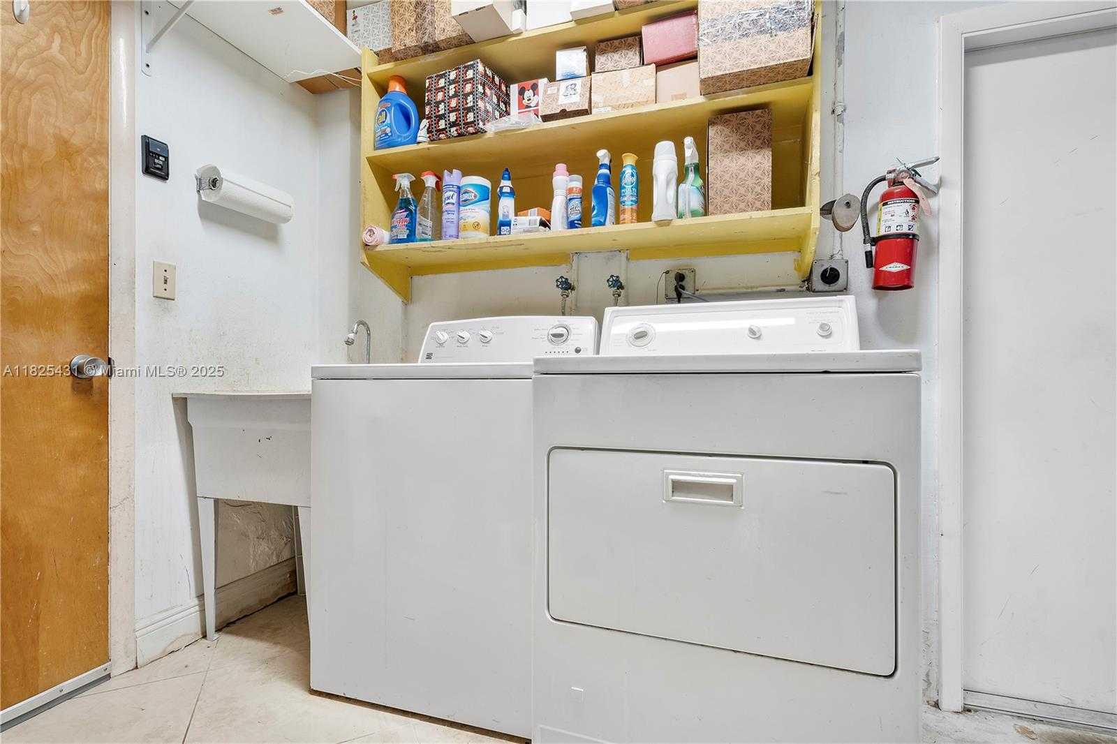 Small Image of 8220 NORTH WEST 24TH CT, Pembroke Pines Number 23