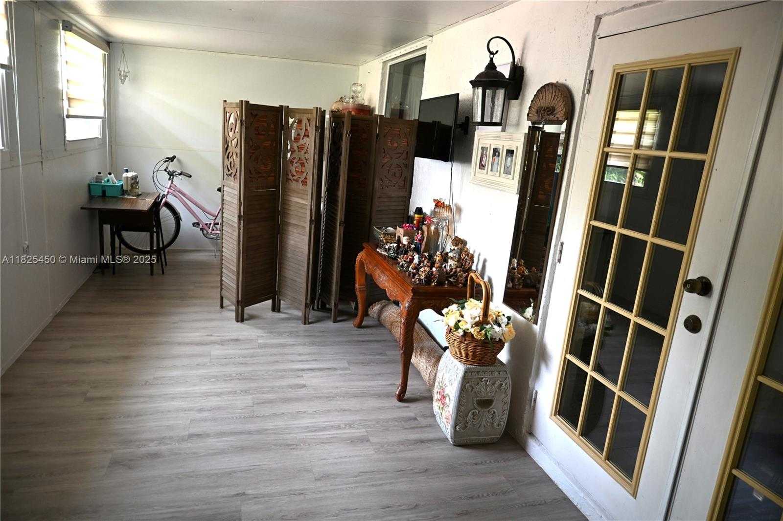 Small Image of 18325 SOUTH WEST 114TH CT, Miami Number 13