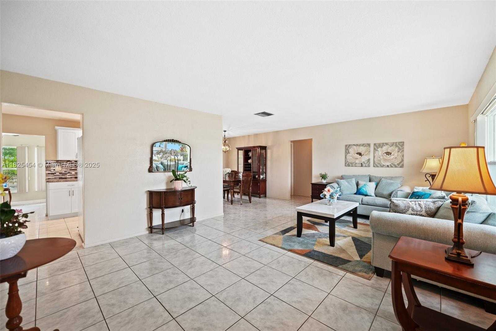 Small Image of 6905 NORTH WEST 73RD ST, Tamarac Number 2