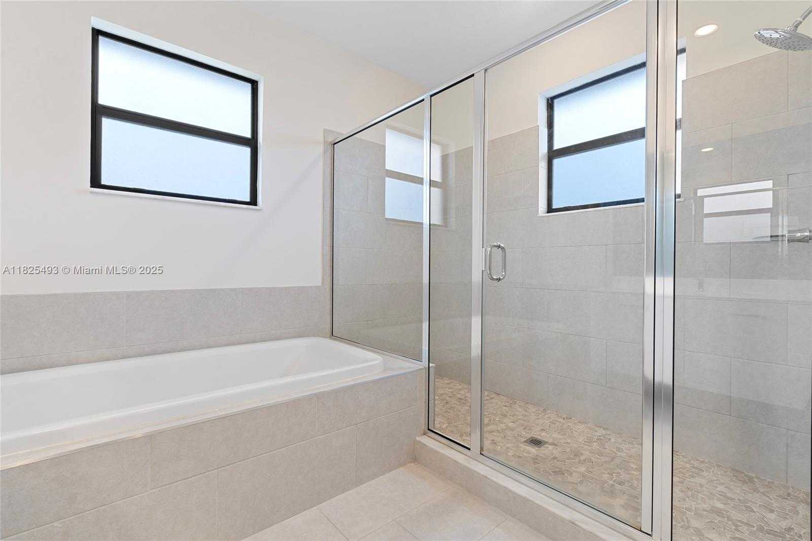 Small Image of 4349 SOUTH WEST 173RD AVE, Miramar Number 35