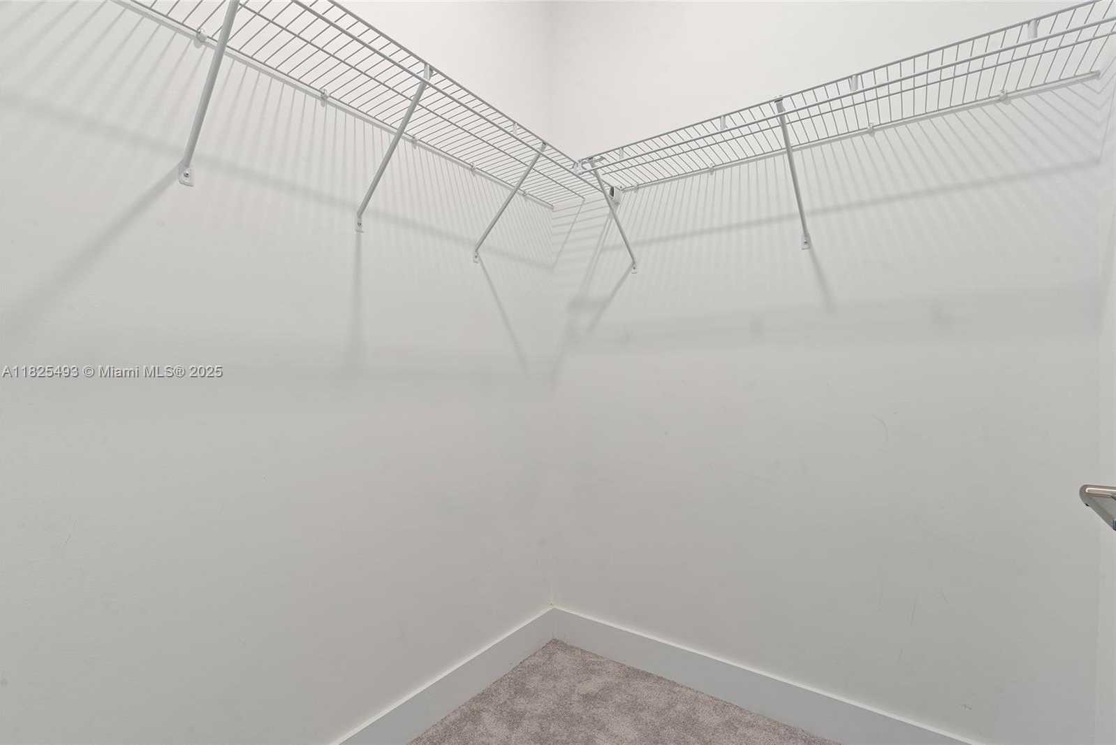 Small Image of 4349 SOUTH WEST 173RD AVE, Miramar Number 41