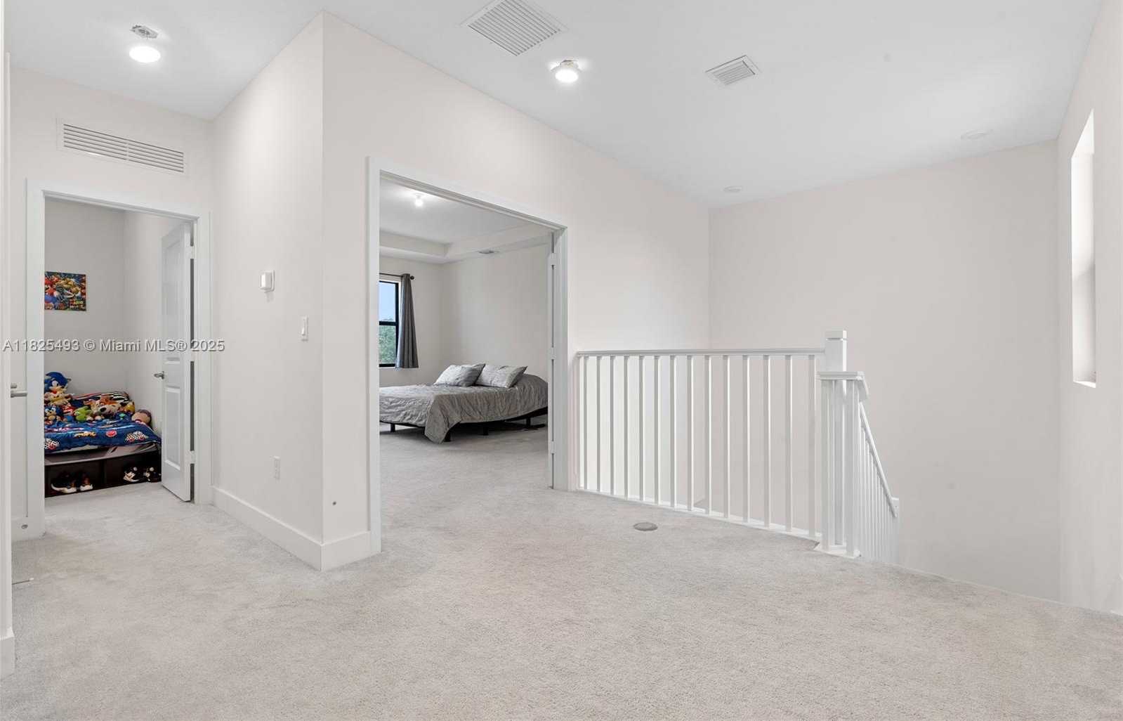 Small Image of 4349 SOUTH WEST 173RD AVE, Miramar Number 42