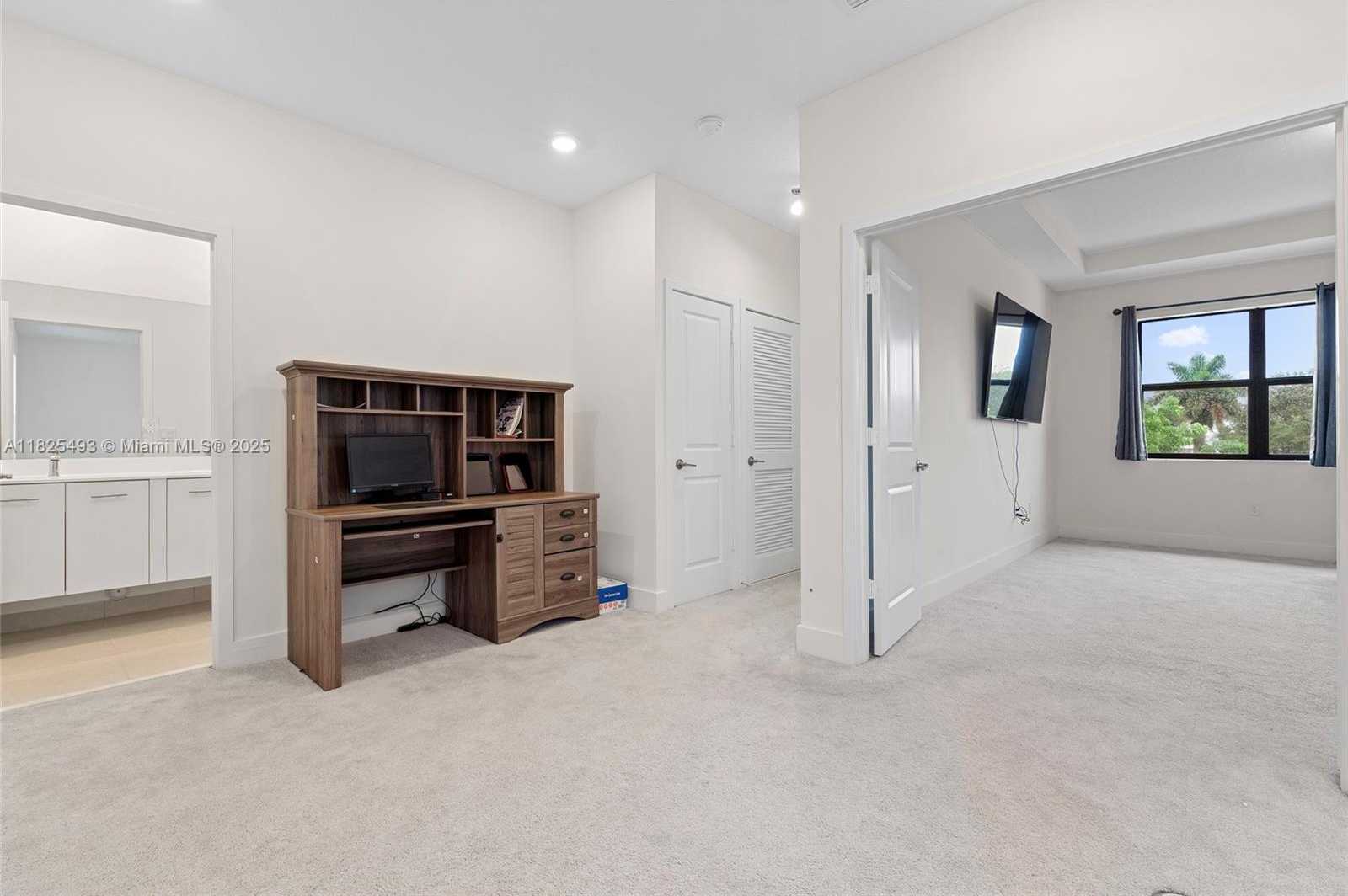 Small Image of 4349 SOUTH WEST 173RD AVE, Miramar Number 43