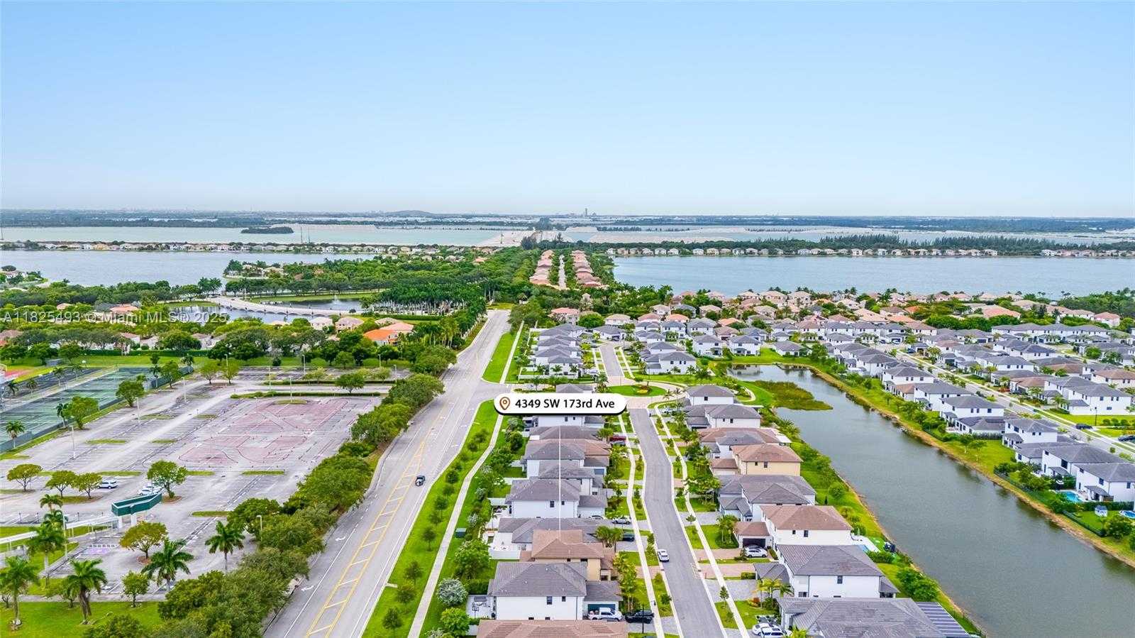 Small Image of 4349 SOUTH WEST 173RD AVE, Miramar Number 56