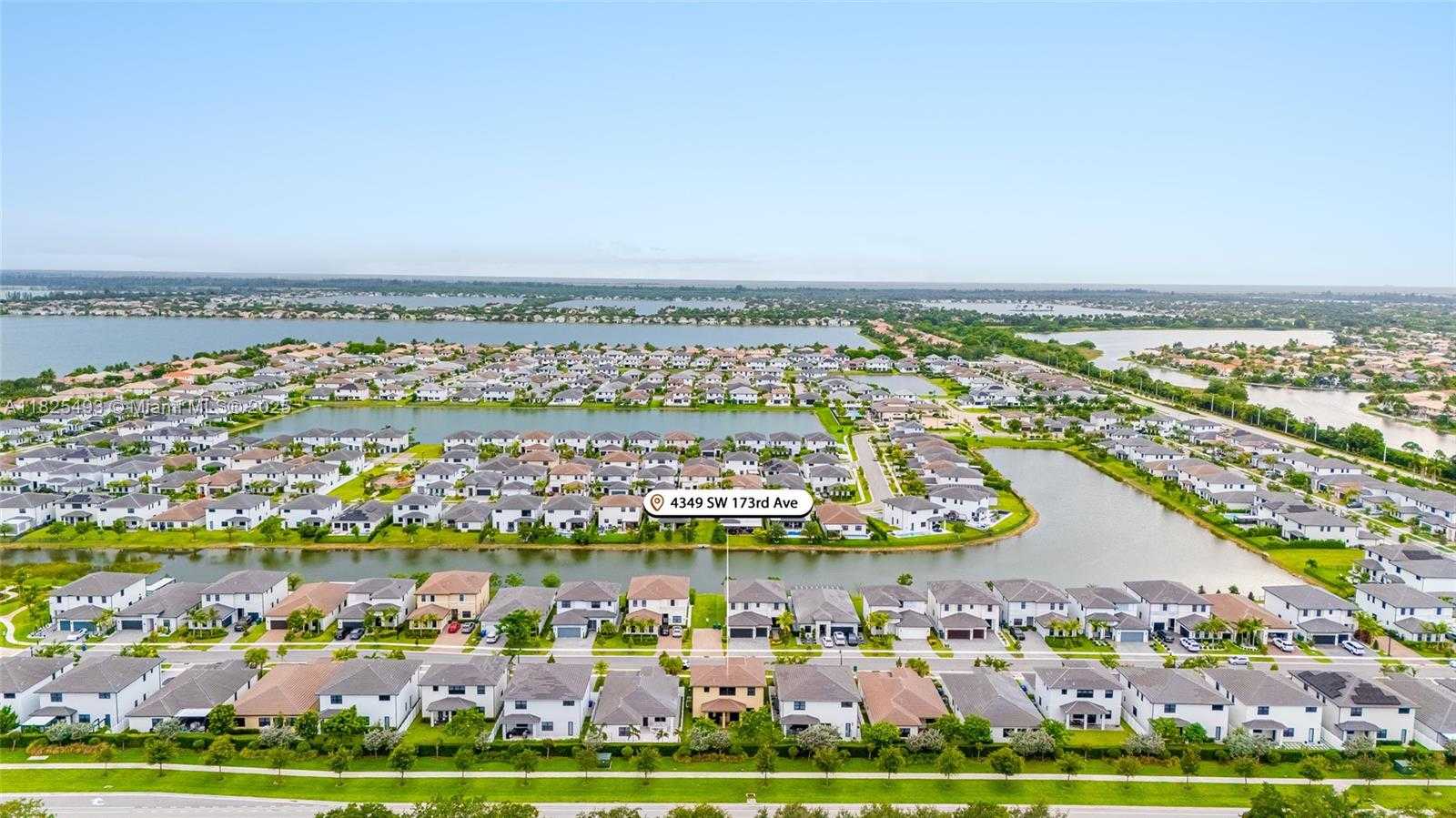 Small Image of 4349 SOUTH WEST 173RD AVE, Miramar Number 57