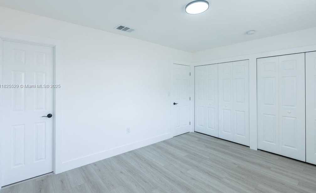 Small Image of 355 SOUTH WEST 17TH AVE, Homestead Number 23