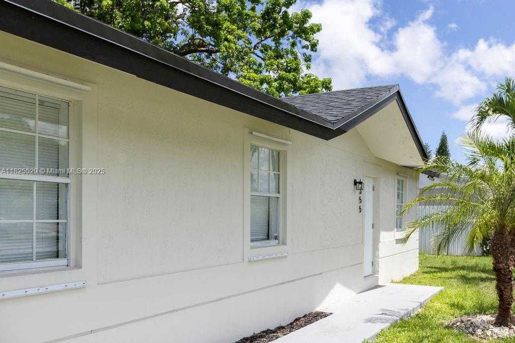 Small Image of 355 SOUTH WEST 17TH AVE, Homestead Number 8