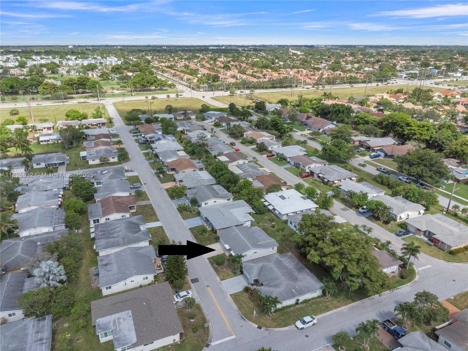 Small Image of 6915 NORTH WEST 17TH ST, Margate Number 51