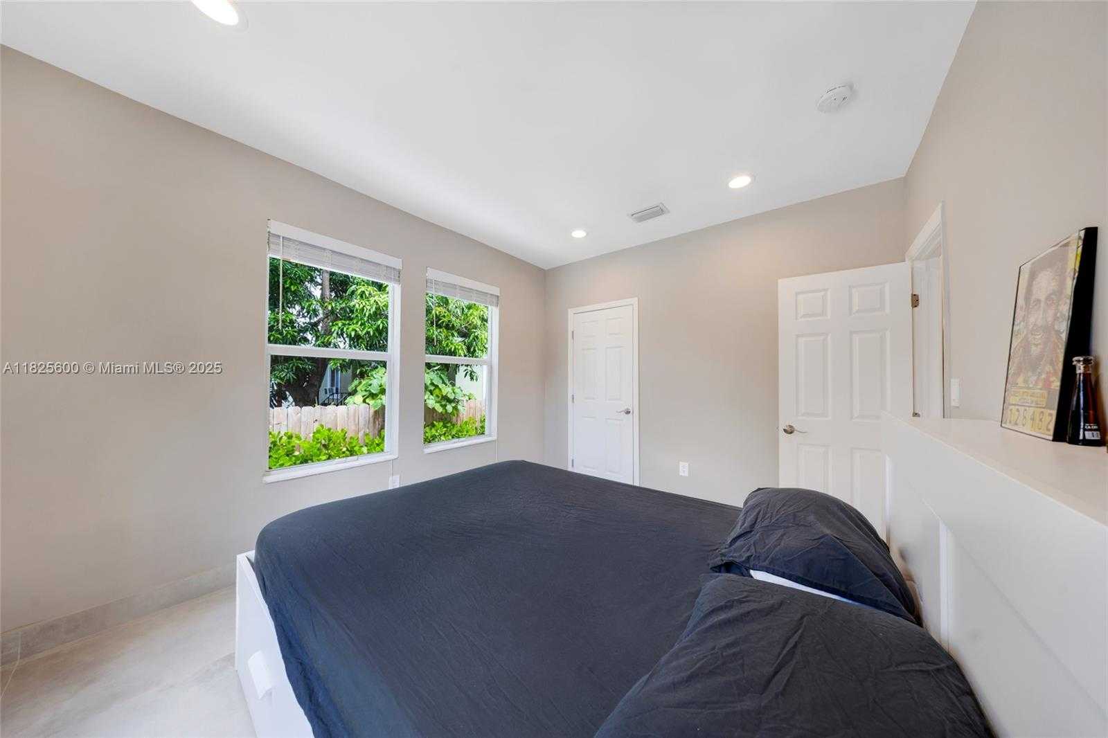 Small Image of 120 NORTH WEST 49TH ST, Miami Number 17