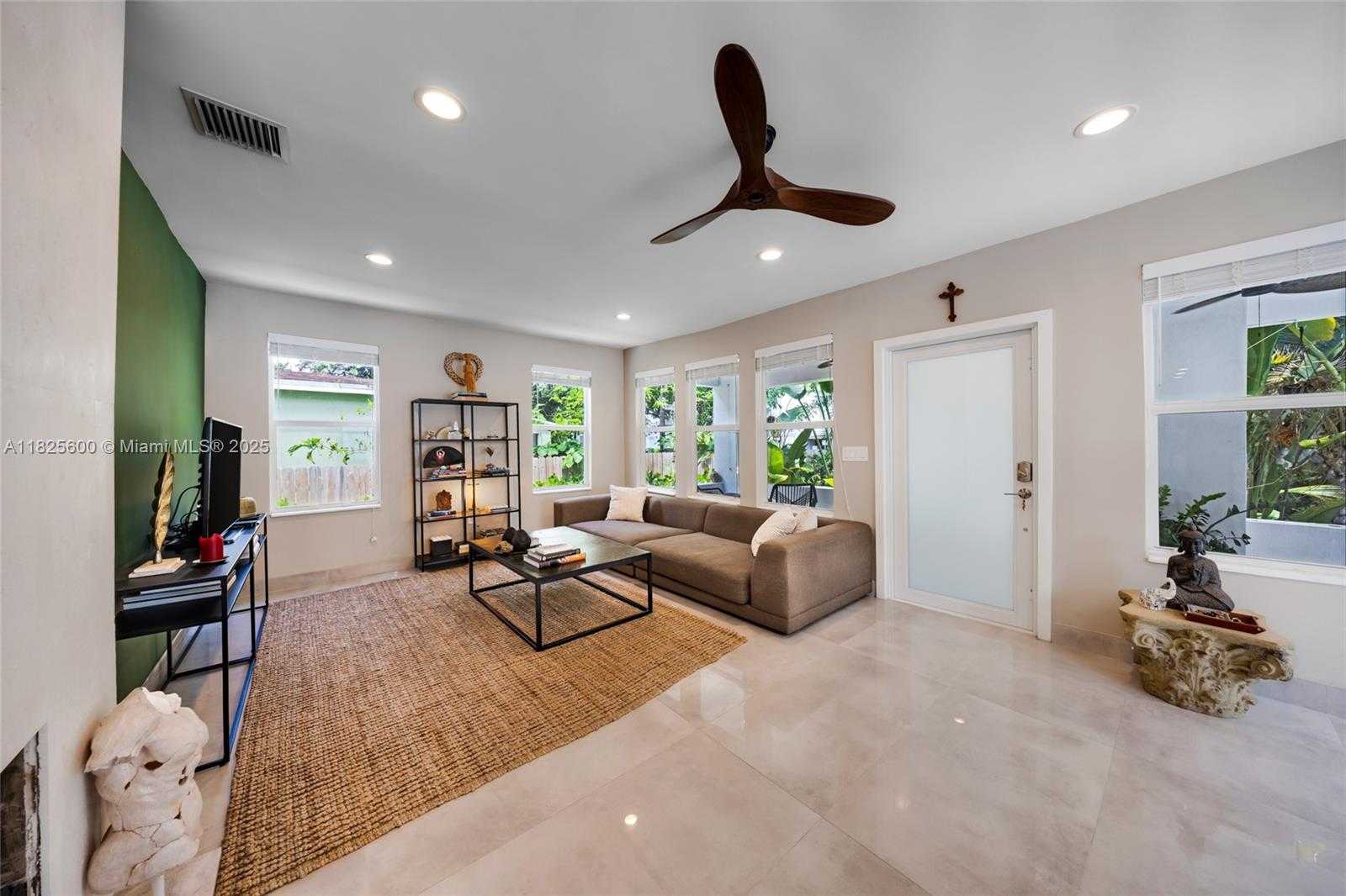 Small Image of 120 NORTH WEST 49TH ST, Miami Number 5