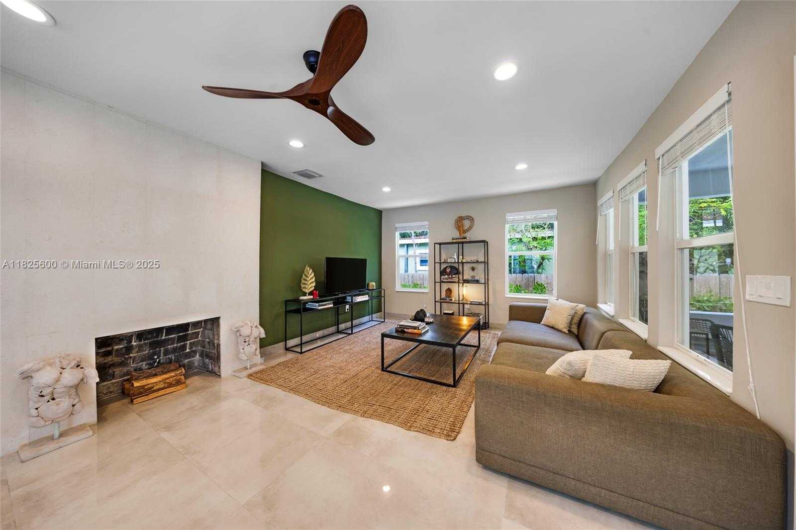 Small Image of 120 NORTH WEST 49TH ST, Miami Number 6