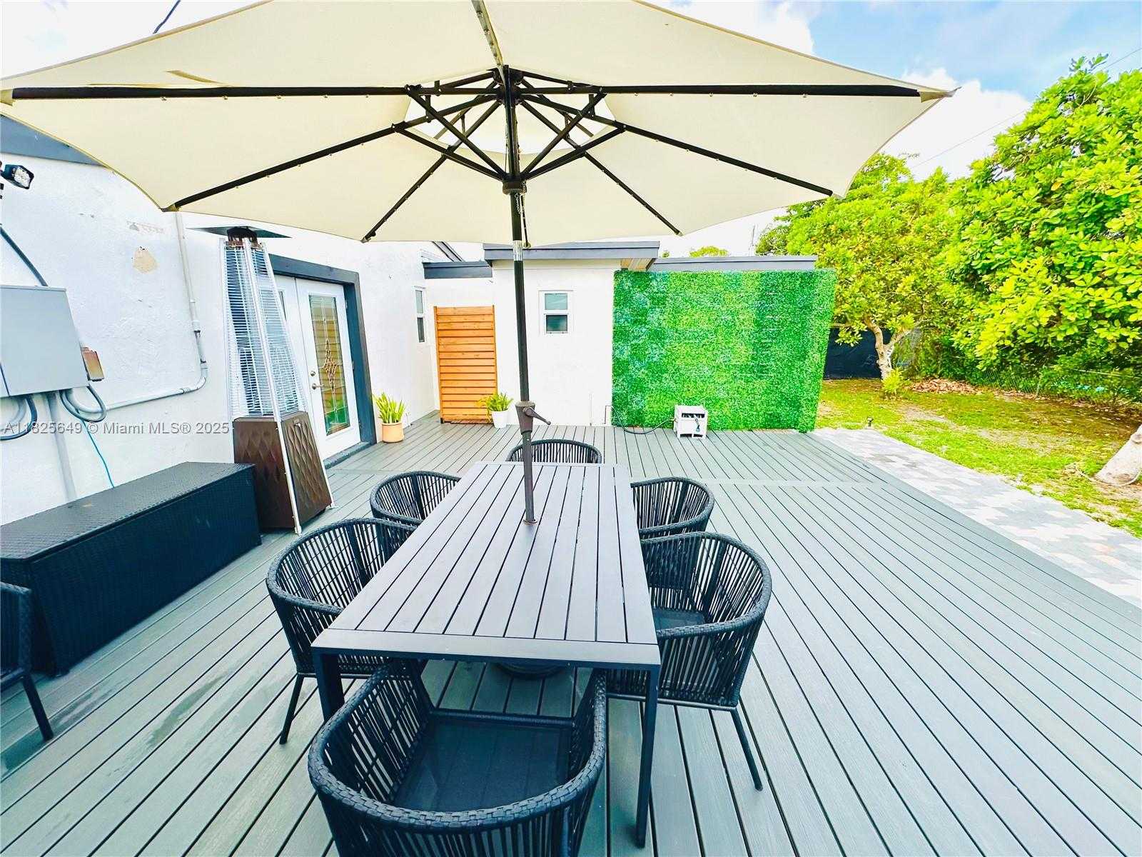 Small Image of 305 SOUTH WEST 24TH AVE, Fort Lauderdale Number 17