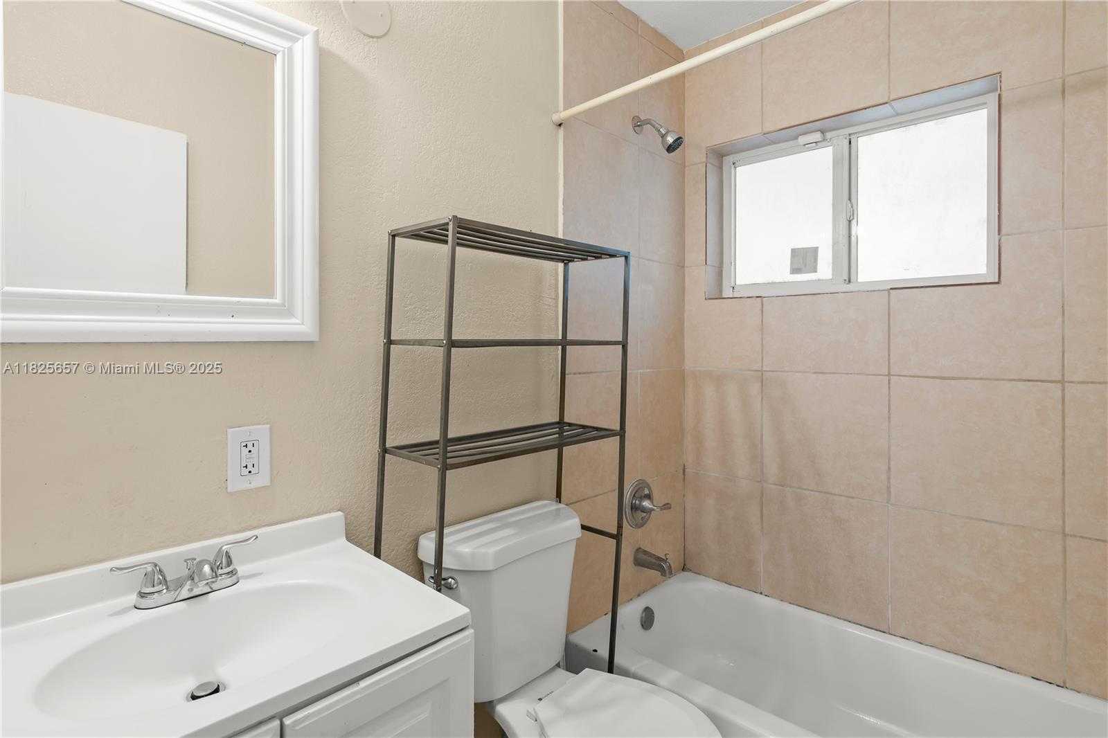 Small Image of 538 NORTH WEST 18TH AVE, Fort Lauderdale Number 14