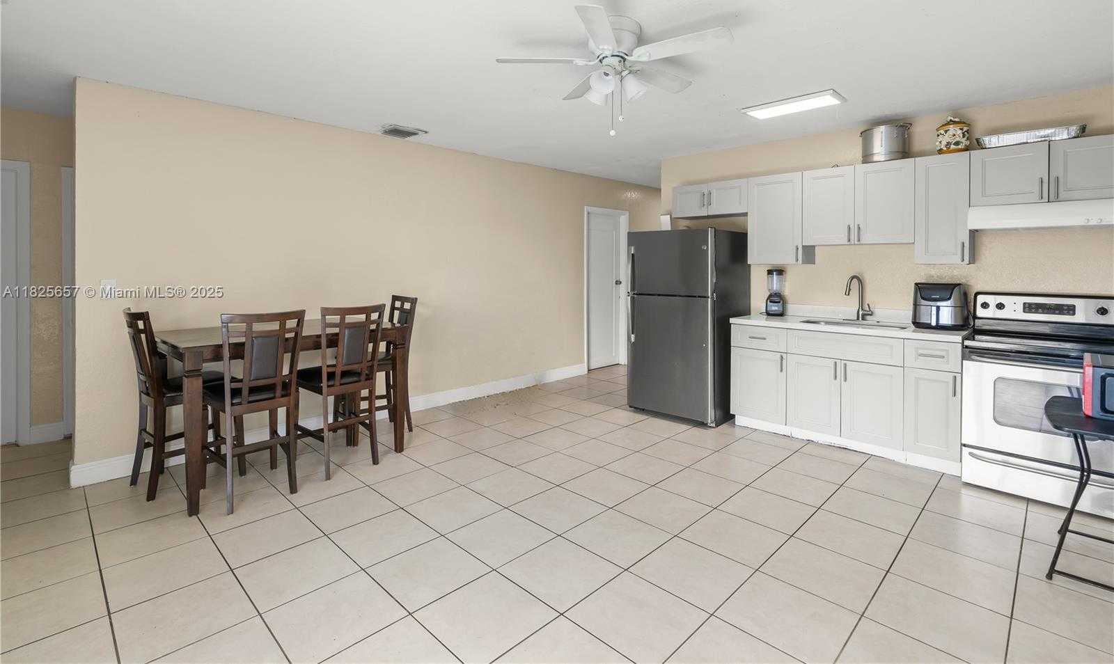 Small Image of 538 NORTH WEST 18TH AVE, Fort Lauderdale Number 6