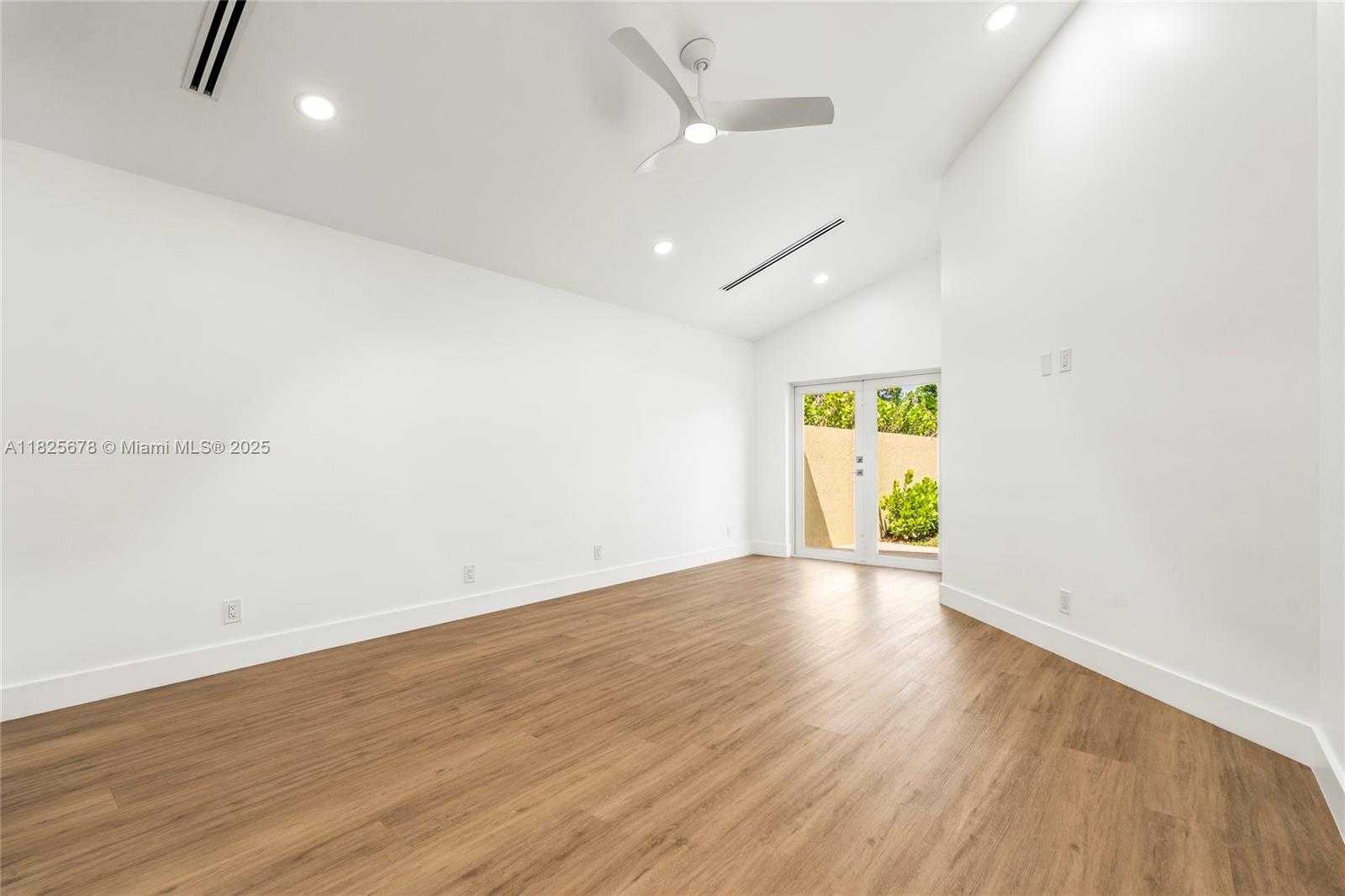 Small Image of 9047 BAYBURY LN, West Palm Beach Number 34