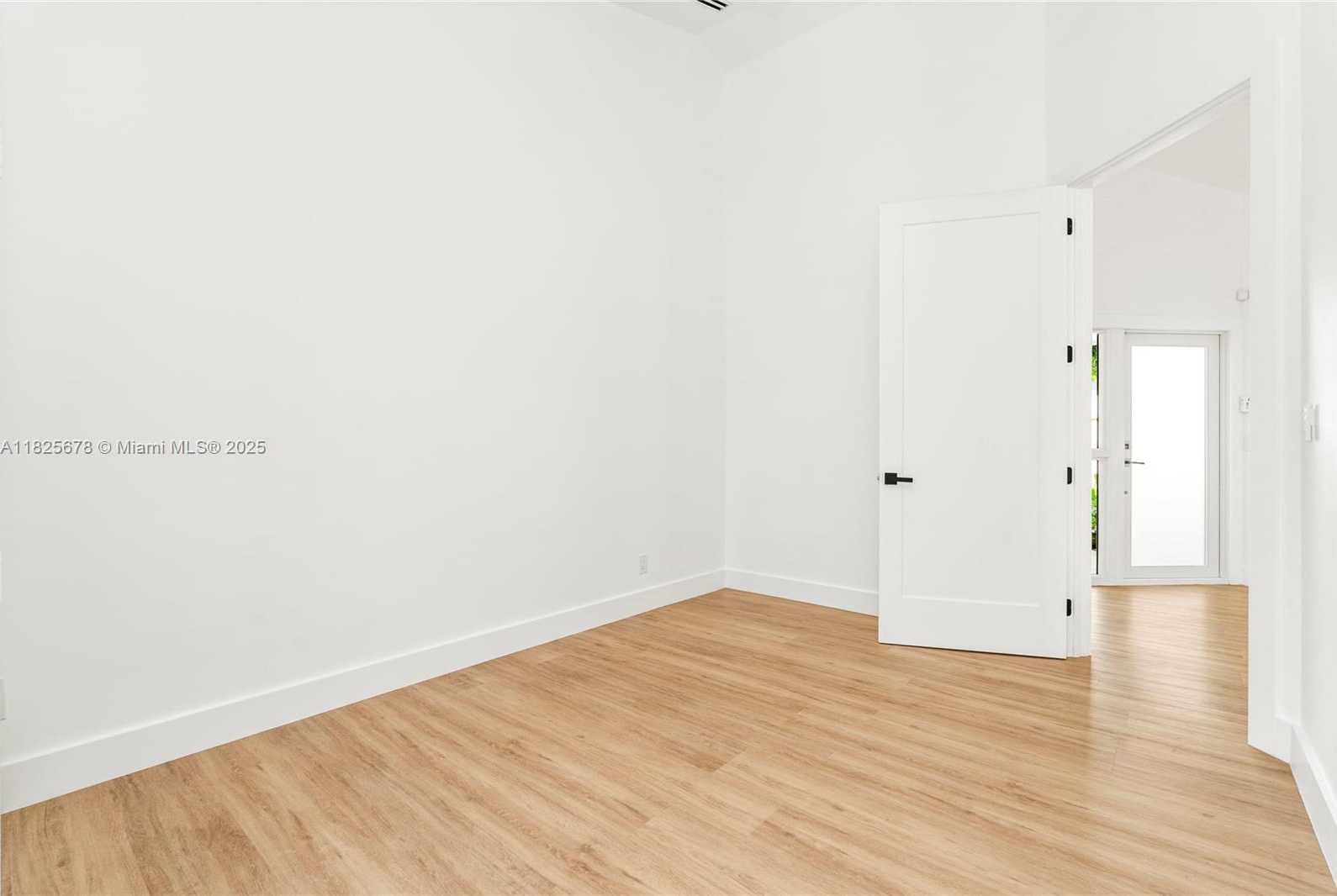 Small Image of 9047 BAYBURY LN, West Palm Beach Number 48