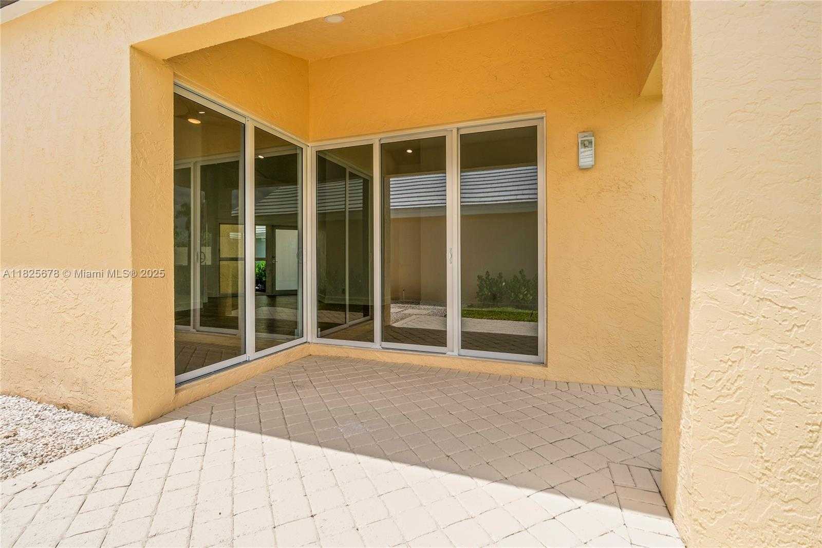 Small Image of 9047 BAYBURY LN, West Palm Beach Number 56