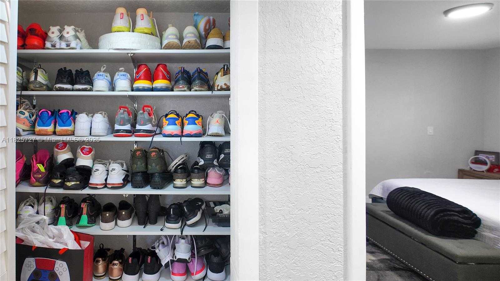 Small Image of 801 NORTH WEST 172ND TER, Miami Gardens Number 20