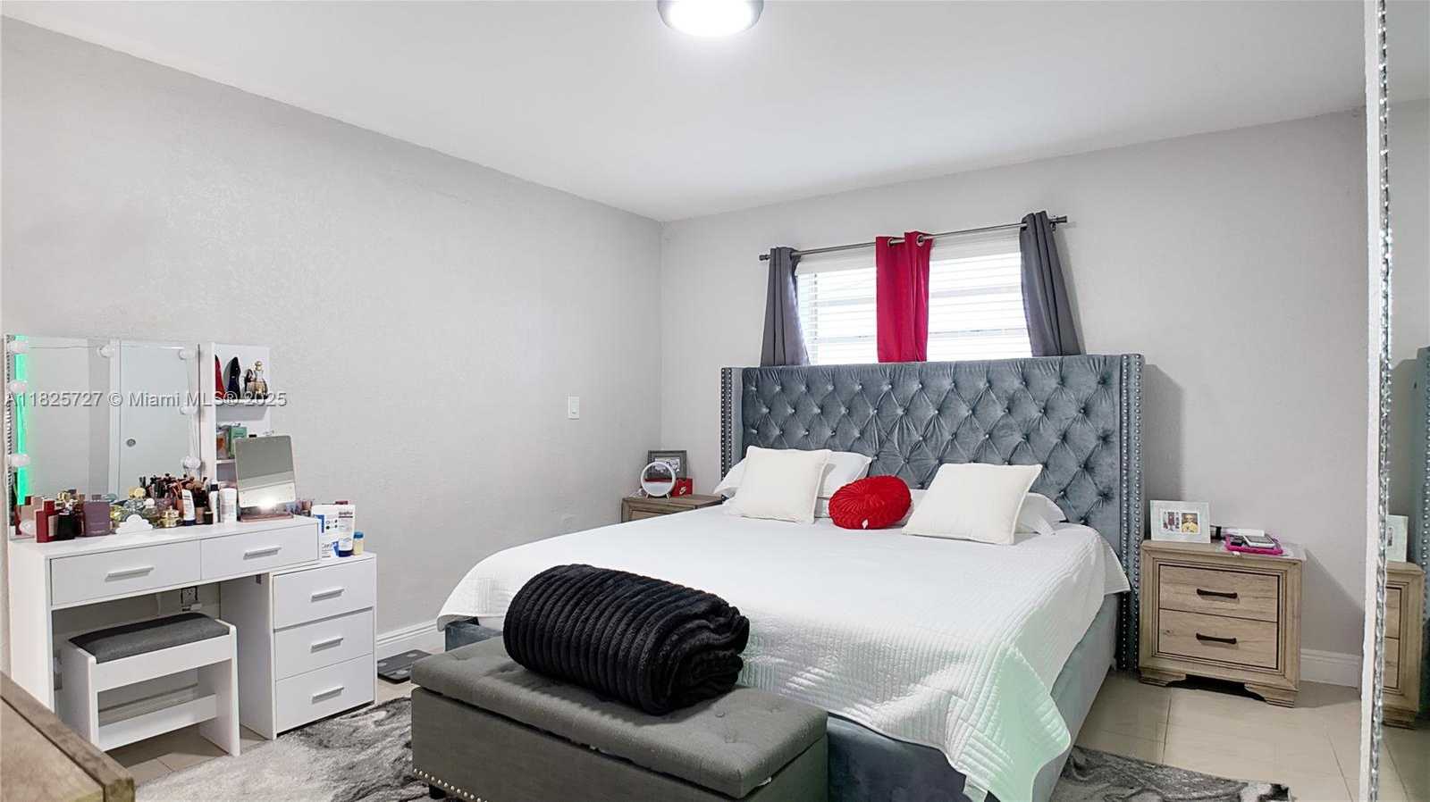 Small Image of 801 NORTH WEST 172ND TER, Miami Gardens Number 21