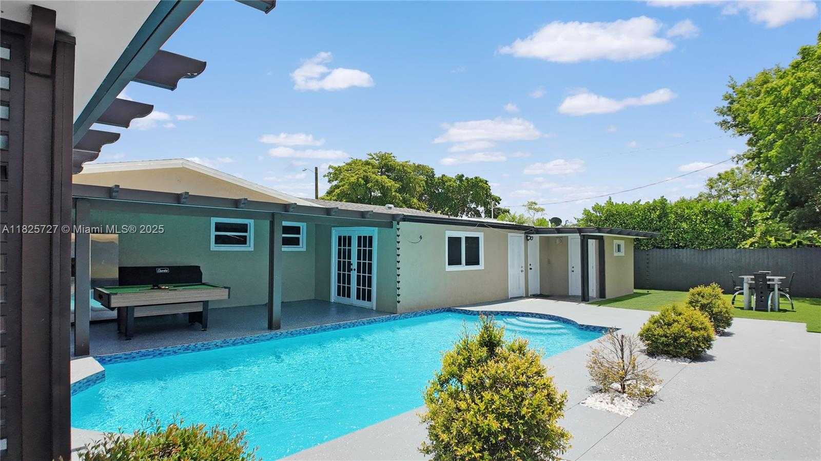 Small Image of 801 NORTH WEST 172ND TER, Miami Gardens Number 41