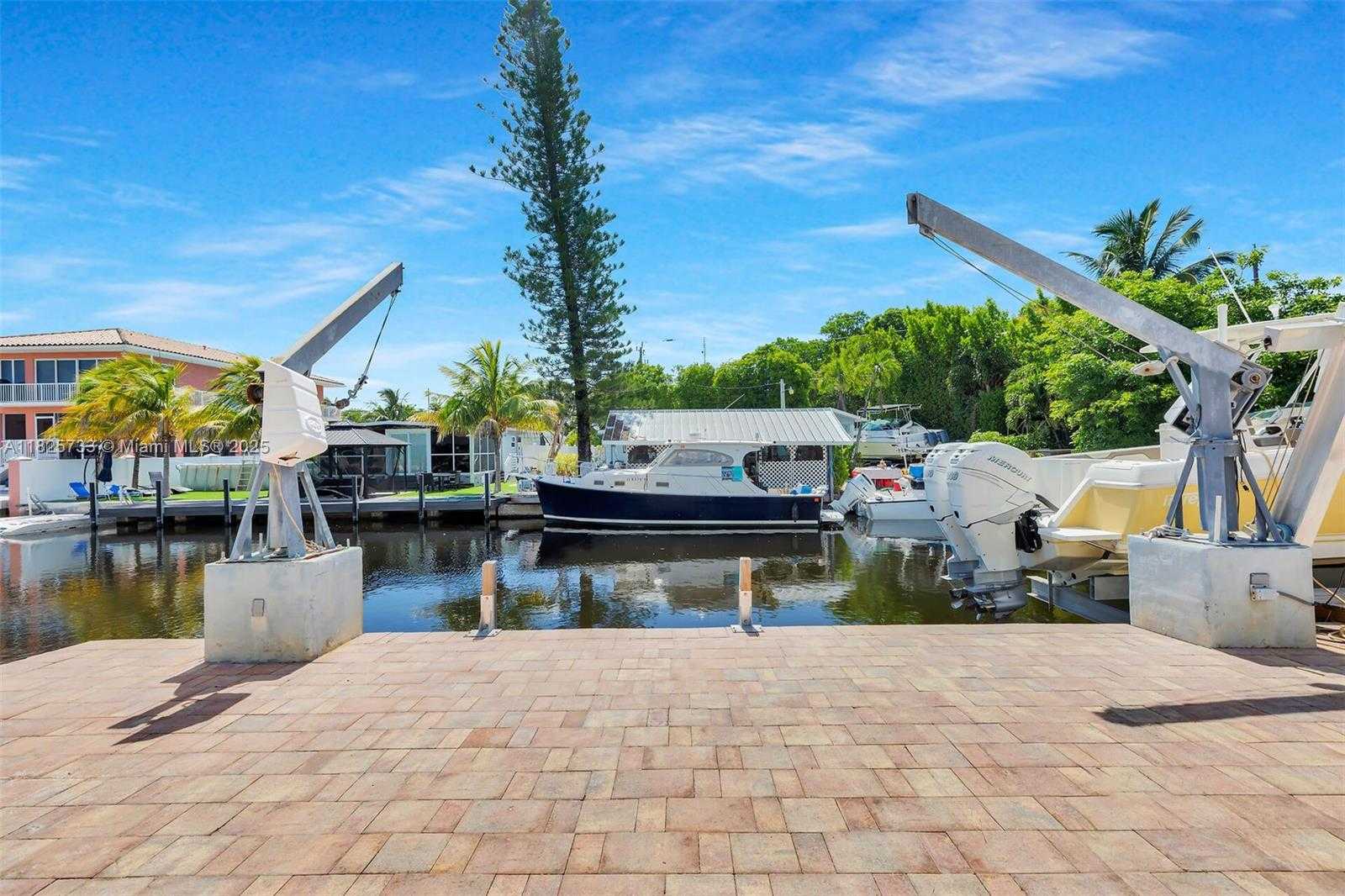 Small Image of 103 LONG KEY RD, Key Largo Number 13