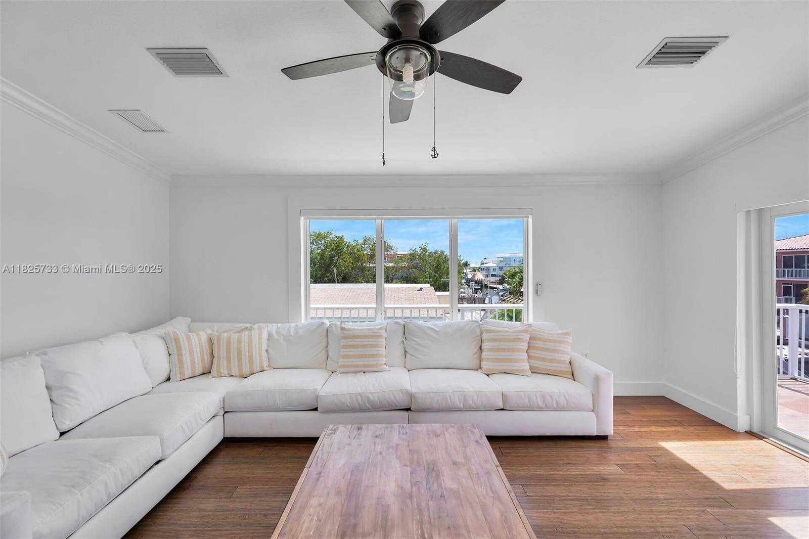 Small Image of 103 LONG KEY RD, Key Largo Number 26