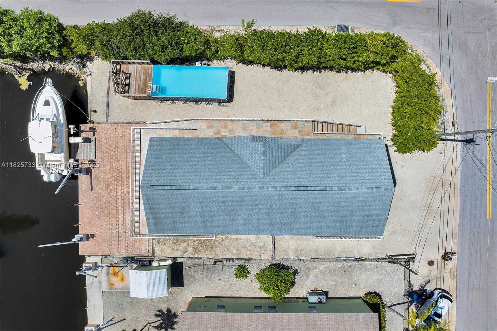 Small Image of 103 LONG KEY RD, Key Largo Number 7