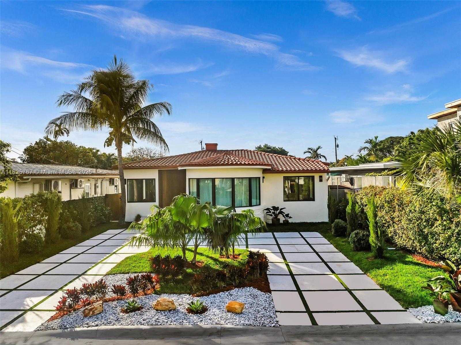Small Image of 9448 ABBOTT AVE, Surfside Number 2