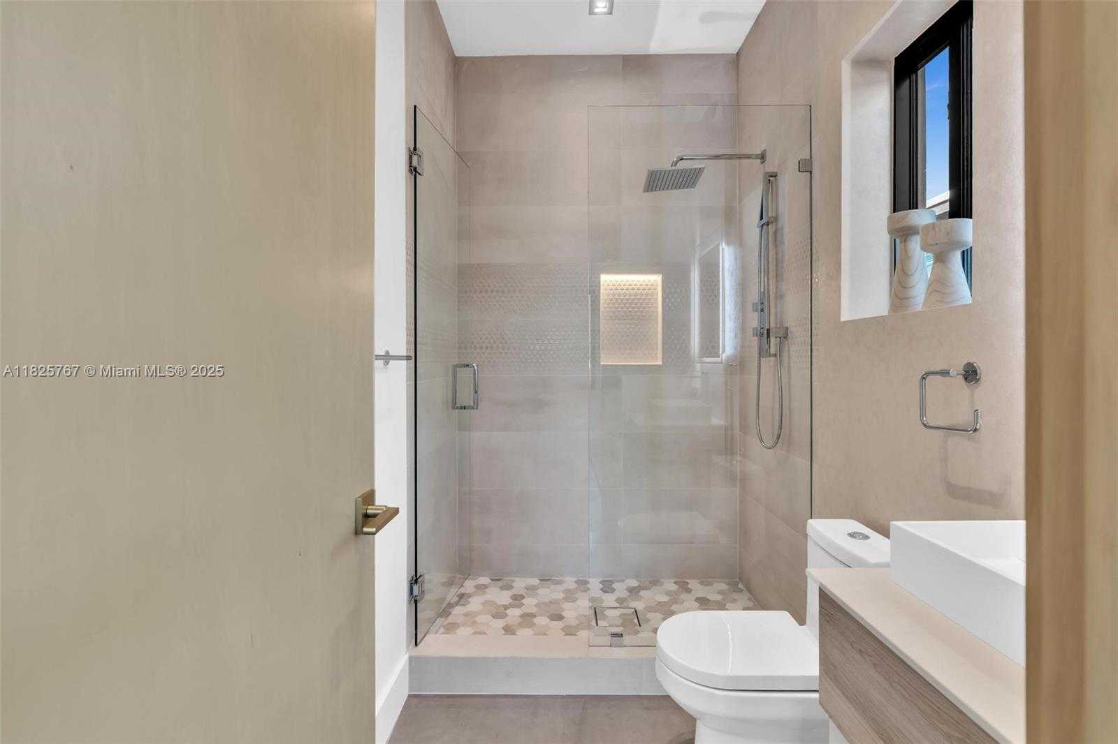 Small Image of 9448 ABBOTT AVE, Surfside Number 50