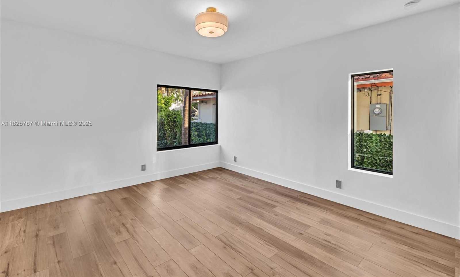Small Image of 9448 ABBOTT AVE, Surfside Number 61