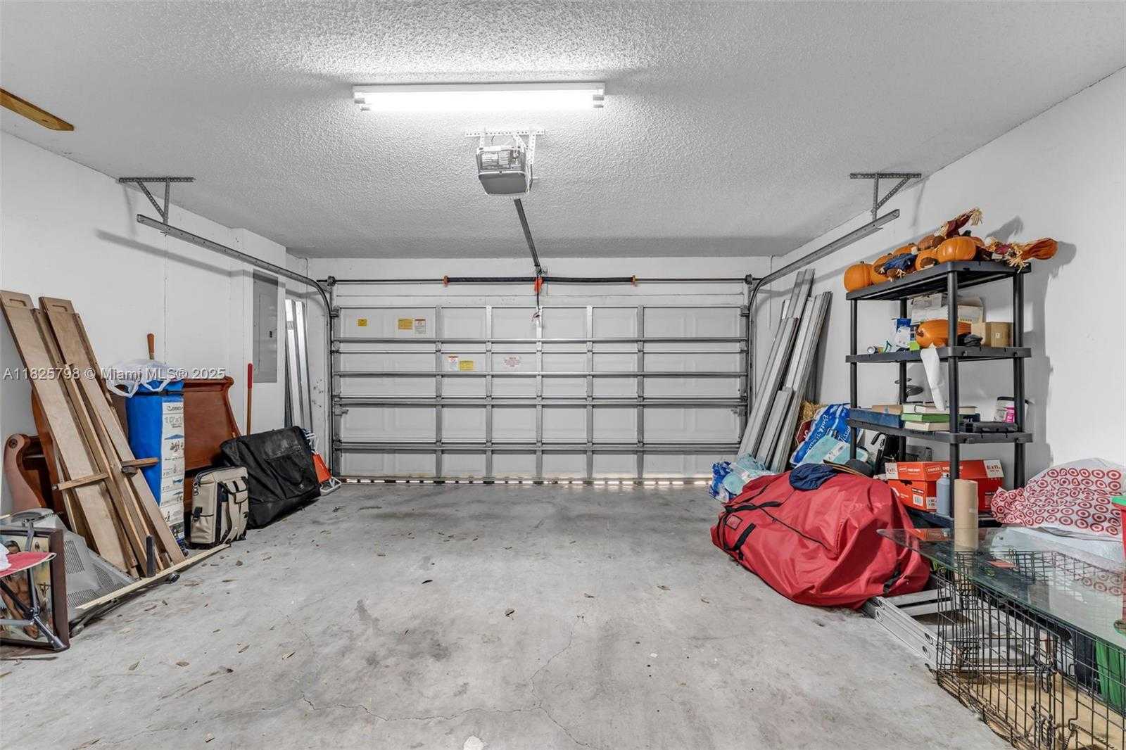 Small Image of 452 NORTH EAST 20TH TER, Homestead Number 32