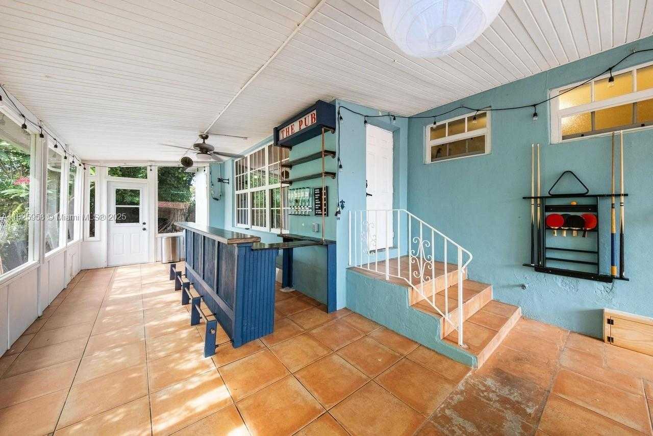 Small Image of 12995 NORTH EAST 5TH AVE, North Miami Number 13