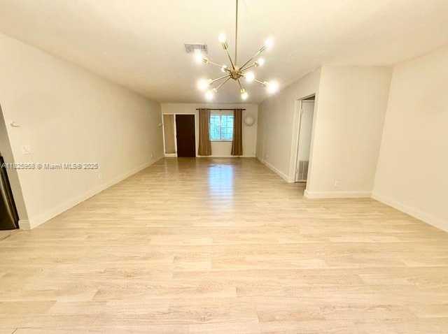 Small Image of 12995 NORTH EAST 5TH AVE, North Miami Number 23