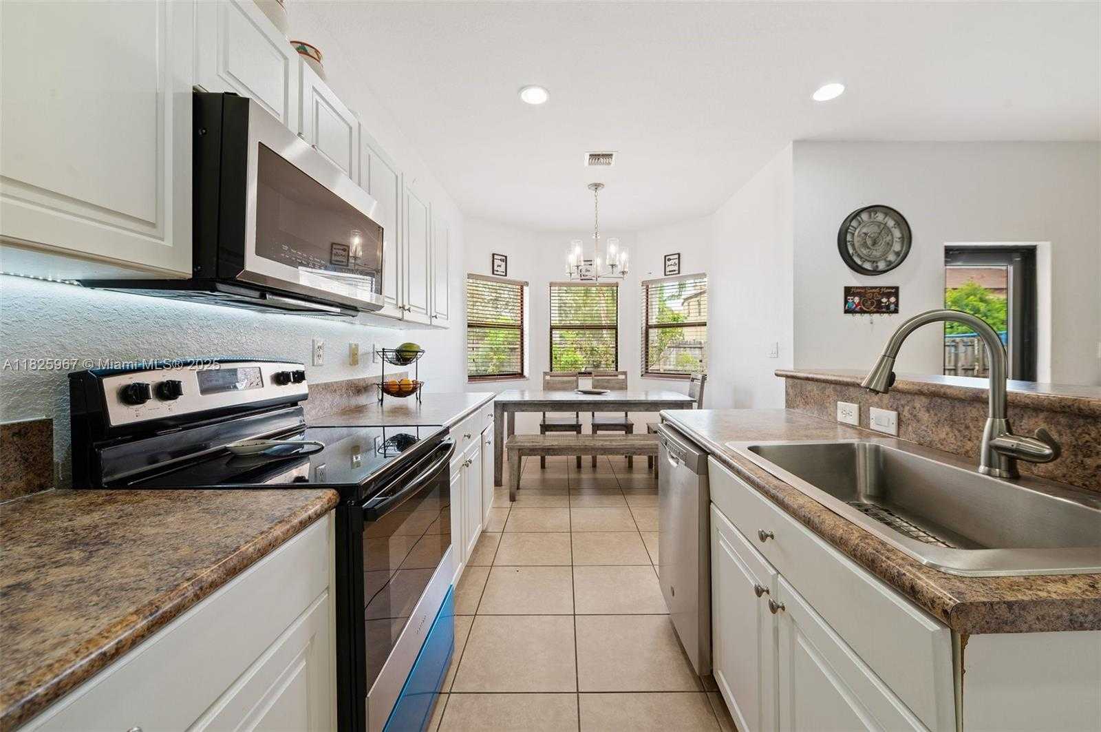Small Image of 24326 SOUTH WEST 114TH PATH, Homestead Number 10