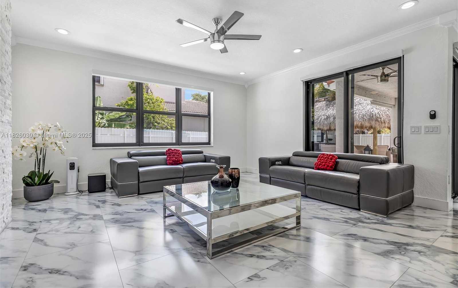 Small Image of 16488 SOUTH WEST 30TH ST, Miramar Number 12