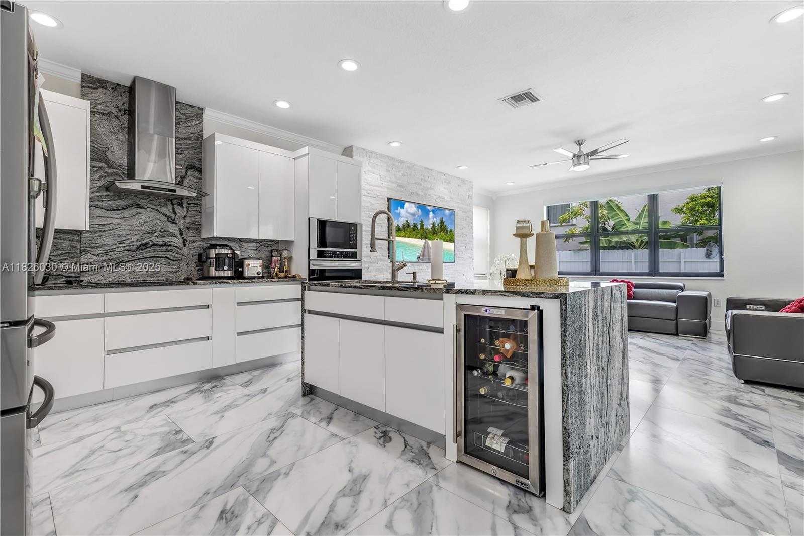 Small Image of 16488 SOUTH WEST 30TH ST, Miramar Number 17