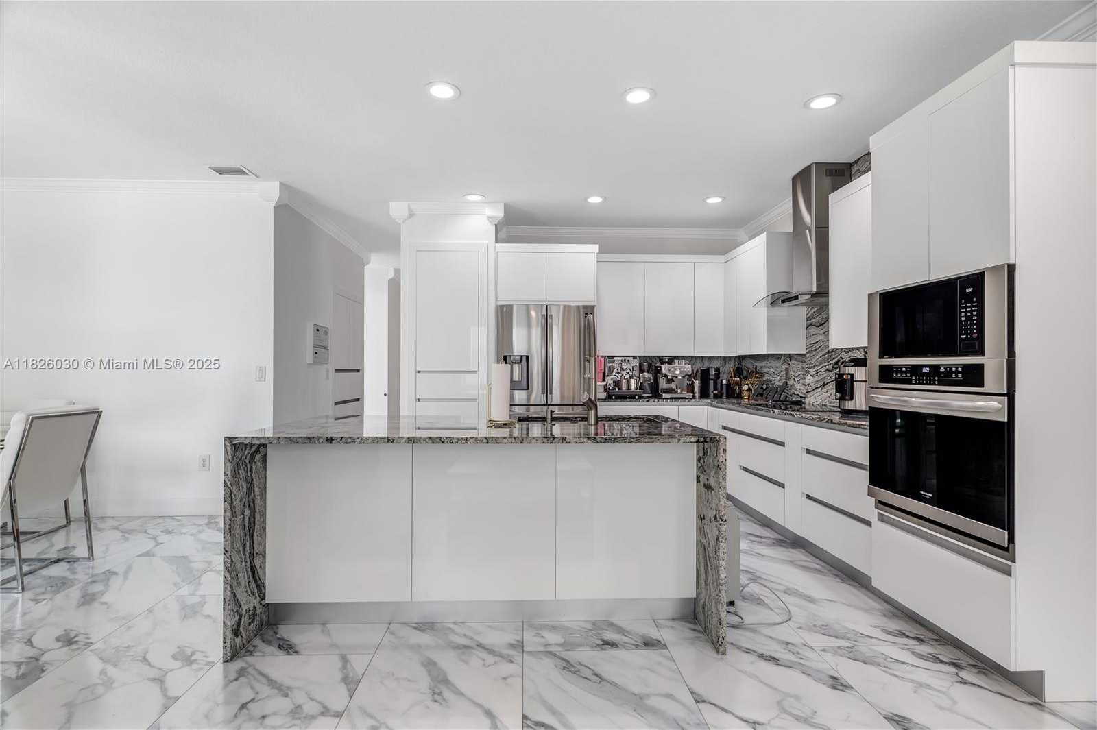 Small Image of 16488 SOUTH WEST 30TH ST, Miramar Number 20