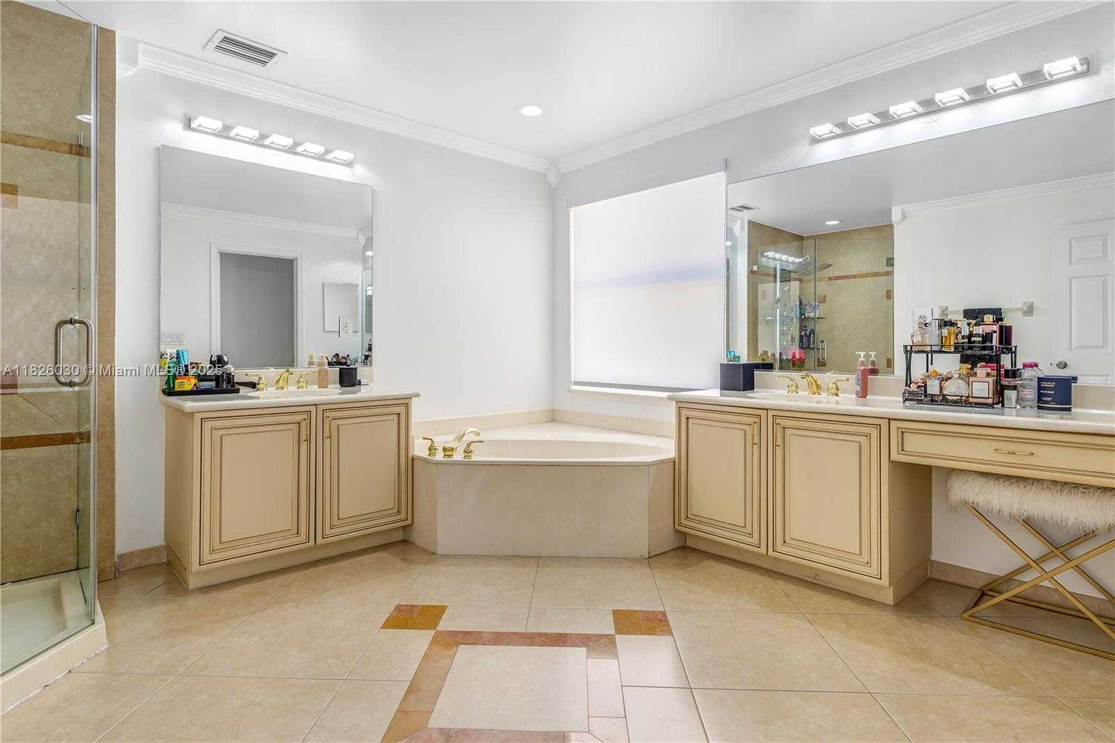 Small Image of 16488 SOUTH WEST 30TH ST, Miramar Number 22