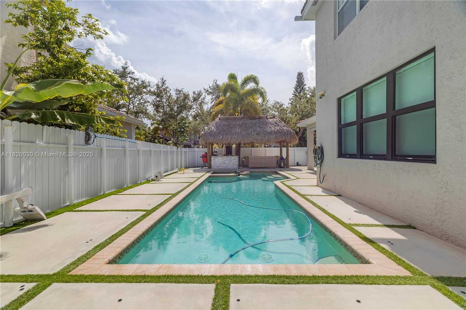 Small Image of 16488 SOUTH WEST 30TH ST, Miramar Number 36