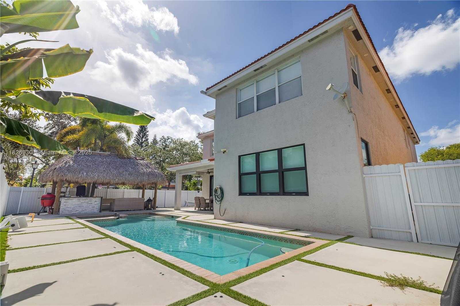 Small Image of 16488 SOUTH WEST 30TH ST, Miramar Number 37