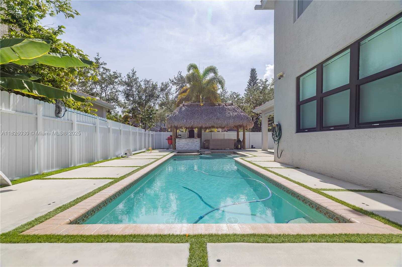 Small Image of 16488 SOUTH WEST 30TH ST, Miramar Number 39
