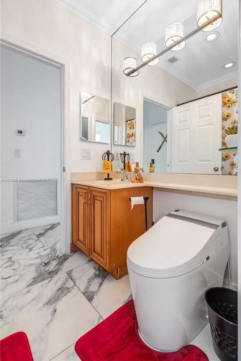 Small Image of 16488 SOUTH WEST 30TH ST, Miramar Number 7
