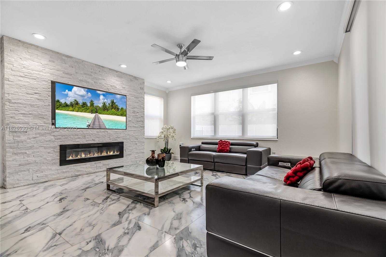Small Image of 16488 SOUTH WEST 30TH ST, Miramar Number 8