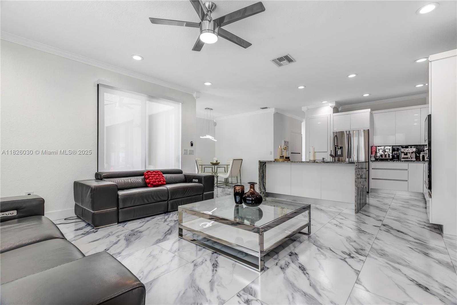Small Image of 16488 SOUTH WEST 30TH ST, Miramar Number 9