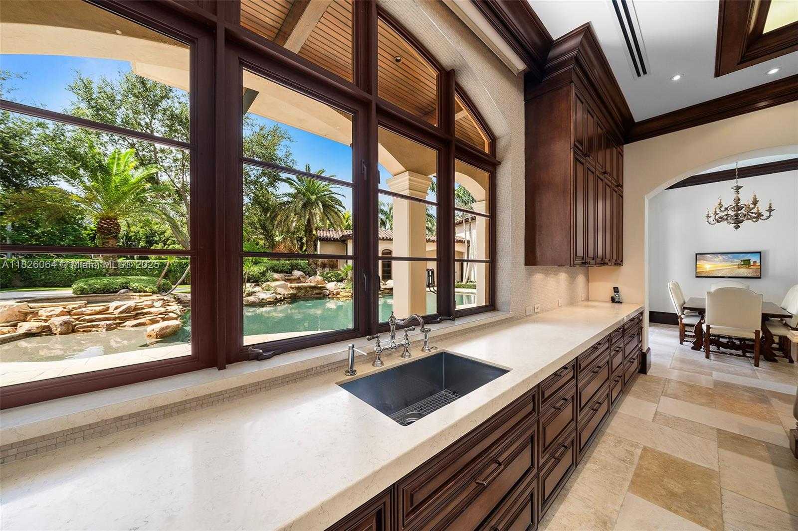 Small Image of 10101 SOUTH WEST 60TH CT, Pinecrest Number 26