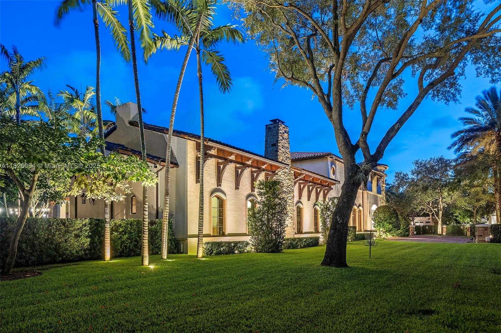 Small Image of 10101 SOUTH WEST 60TH CT, Pinecrest Number 4