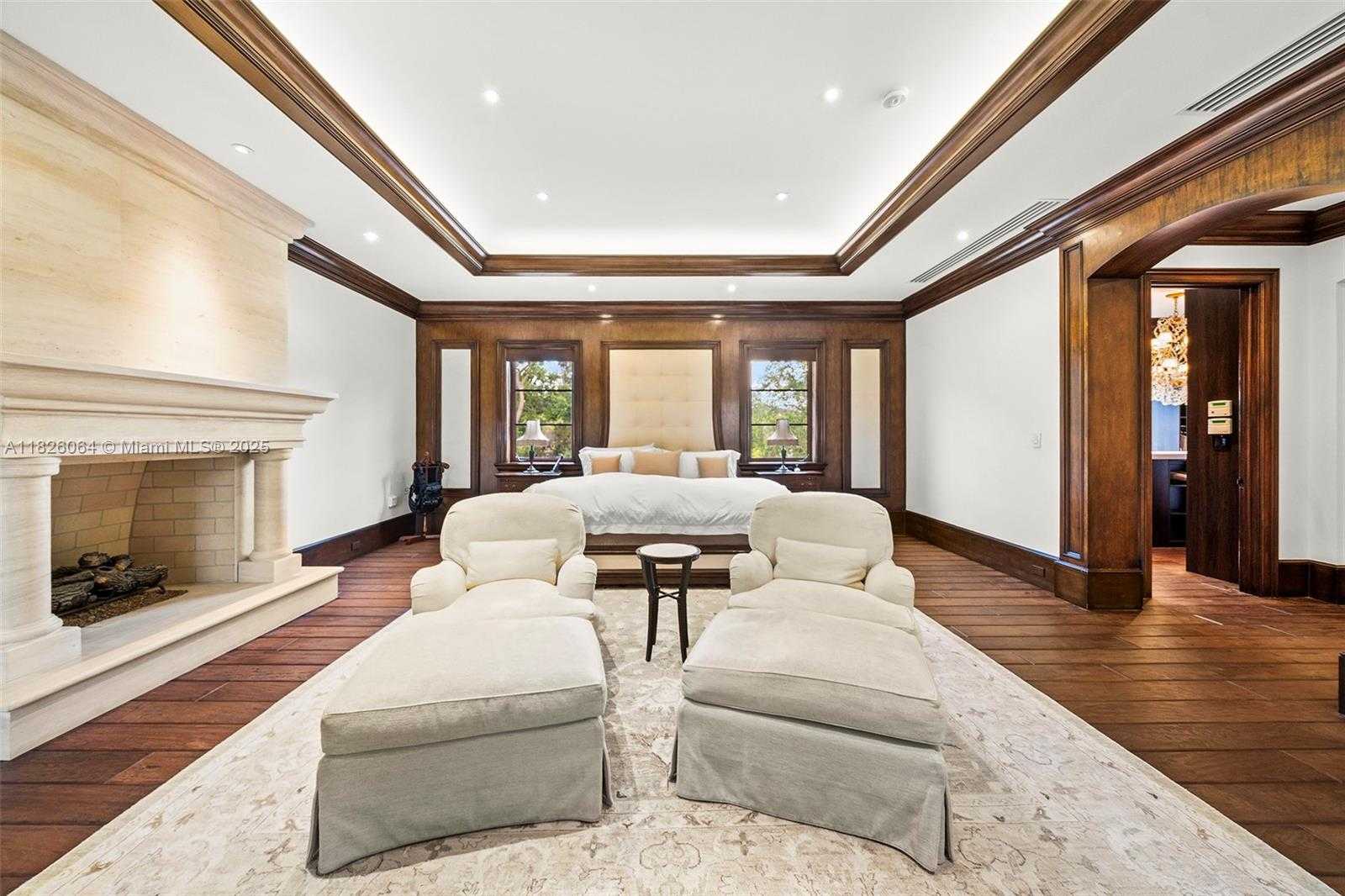 Small Image of 10101 SOUTH WEST 60TH CT, Pinecrest Number 41