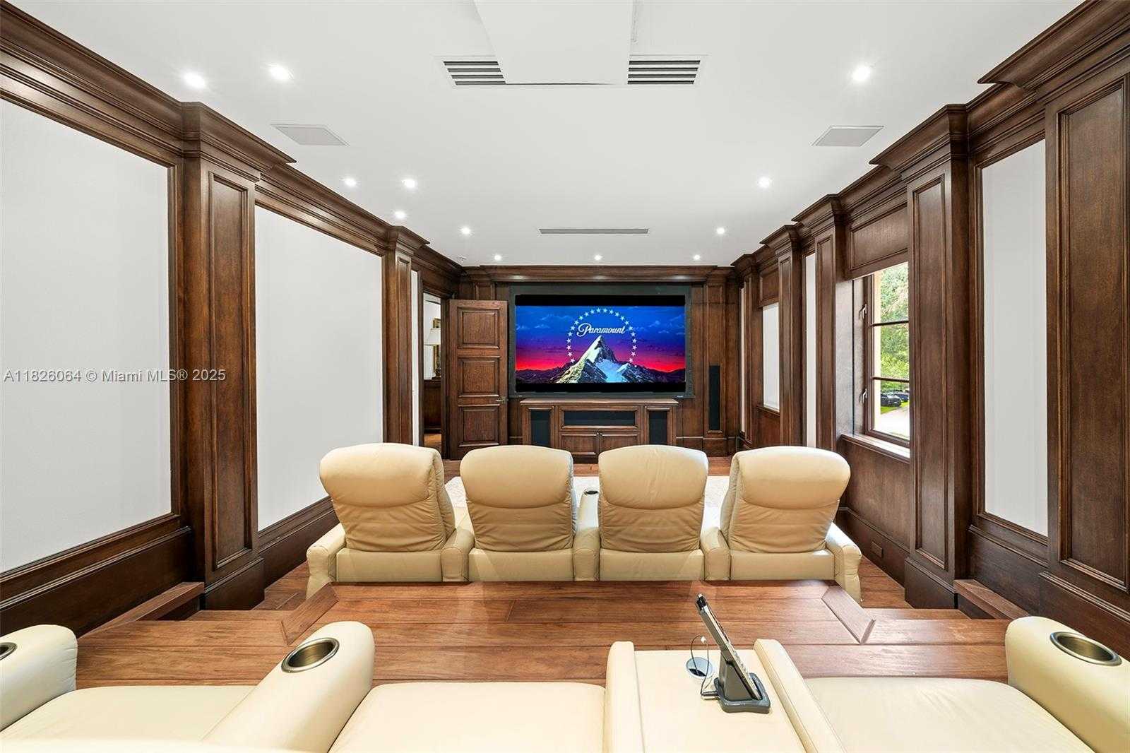 Small Image of 10101 SOUTH WEST 60TH CT, Pinecrest Number 55