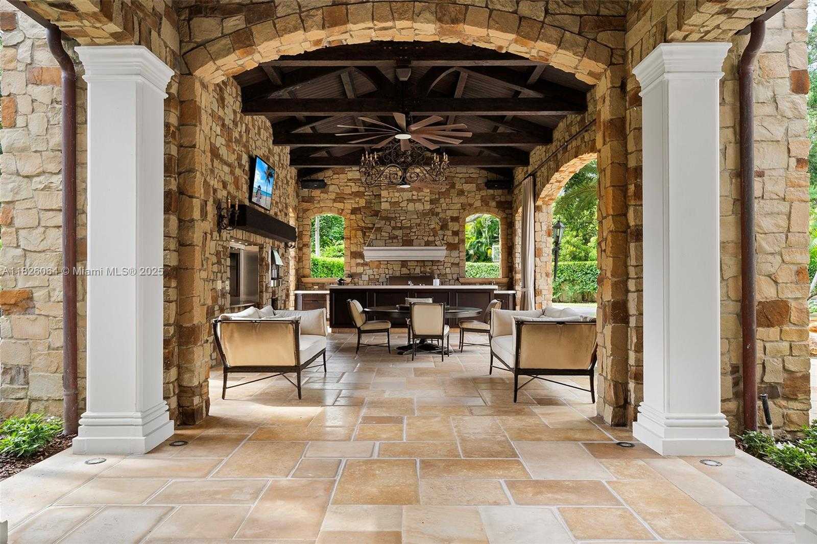 Small Image of 10101 SOUTH WEST 60TH CT, Pinecrest Number 65